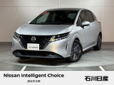 ノート X 2WD ワンオーナー入庫しました♪ ボディカラーはブリリアントシルバーMです☆