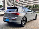 アフターサービスは全国のVolkswagen正規ディーラーで対応。遠方のお客様も安心してご購入いただけるよう、丁寧にサポートいたします。