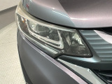 LEDヘッドライトは、点灯の瞬間から最大光量を発揮し、突然暗くなるトンネルなどでの安定感を高めます。
