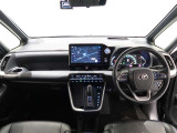 見通しのよいすっきりとした視界で、誰でも運転しやすいです。運転のしやすさは疲れにくさにも繋がりますよ♪