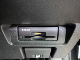 今では必需品のETCもパネルデザインにフィットするビルトインタイプなので、見た目もスッキリとしています