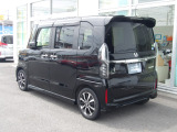 大きなキズ・ヘコミも無いお車です!