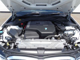 BMWを熟知したメカニックによる100項目の点検・整備を行います。不具合箇所、交換時期に達している部品に関しましては、全て当社負担で交換してからのご納車となります。