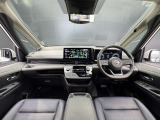 全方位で視界が広い、気持ちがよくて運転がしやすいインテリア
