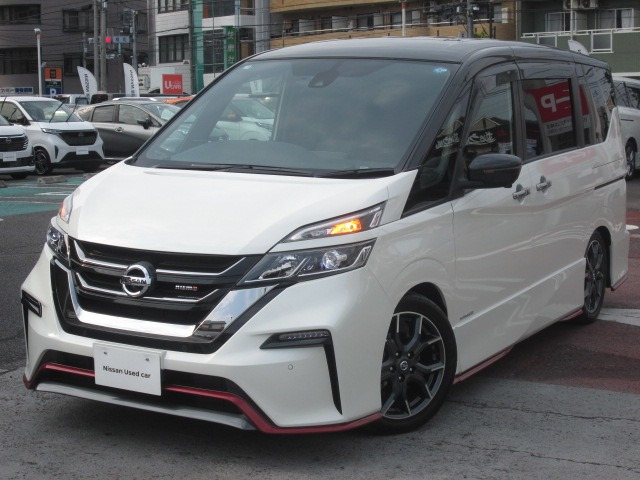 セレナ 2.0 NISMO