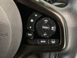 【アダプティブ・クルーズ・コントロール】予め設定した車速内でクルマが自動的に加減速。 前走車との適切な車間距離を維持しながら追従走行し、高速道路でのドライバーの疲労を軽減してくれる嬉しい機能付♪