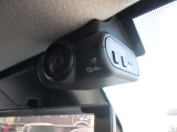 車内用のドラレコも装備です