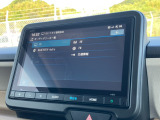 純正インターナビ付きでフルセグTV・再生・Bluetoothなど付いてとても便利な車両です♪