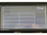 Bluetooth機能搭載。車とスマホやiPhoneをペアリングしておけばハンズフリー電話はもちろん、スマホやiPhone内の音楽を車のスピーカーで流すこともできますよ。