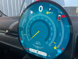 弊社お客様より頂いた下取車やデモカーが在庫の殆どを占めています。車の経歴や整備記録が分かり、ご安心してお車をお選び頂ける正規ディーラーならではのラインナップでございます。