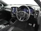 XC40 B4 AWD Rデザイン 4WD 