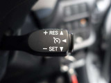 クルーズコントロールを搭載しております☆設定した速度を自動で維持する機能で、運転の疲労を軽減し、快適なドライブをサポートしてくれます♪
