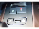 電動パーキングブレーキ・走行モード切替スイッチ