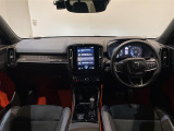 ◆LIBERALAは、輸入車選びの新たなスタイルを提案するインポート・セレクト・ブランドです。オーナー様となる方がクルマから直接感じる感性を第一にした、最良の一台との出会いをコーディネートいたします。