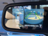 【全周囲カメラ】クルマの真上から見ているかのような映像が見れるので、駐車が苦手な方には特にうれしい装備です♪