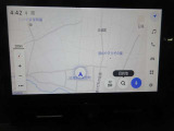ディスプレイオーデイオ(フルセグTV・AM/FMチューナー・Biuetooth・USB入力)+ナビが付いています。