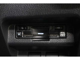 ETC機能に加え、渋滞回避支援や安全運転支援のサービスが受けられるETC2.0を装備!