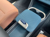 車両の詳細、ご質問につきましては、弊社営業スタッフまでお気軽にご連絡下さいませ。遠方のお客様には実車の詳細画像送信も承ります。お客様からのお問合せをお待ち致しております。