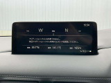純正オプションのナビSDカードは装備されていませんが、Apple CarplayとAndroid Autoに対応しているため、スマホを接続してナビアプリを表示する事が可能です。