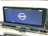 【大画面ナビ】人気の大型12.3インチナビを装備。存在感のある大画面はインパクト大!ナビ利用時のマップ表示は見やすく、テレビやDVDは臨場感がアップ!いつものドライブがグッと楽しくなります♪
