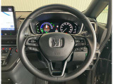 【Honda SENSING】衝突被害軽減ブレーキ〈CMBS〉、ACC〈アダプティブ・クルーズ・コントロール〉、LKAS〈車線維持支援システム〉、誤発進抑制機能、等で安全運転のサポートをします!
