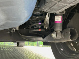お車を安心してお乗りいただく為には、足回りの定期点検が欠かせません。サービスサポート(有償保証)では無料点検もご提供しており、安心のカーライフをお過ごしいただけるサポート体制が整っています。