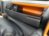 当社は購入後のアフターケアを大切にしております。納車後、1ヶ月無料点検、半年ごとにあんしん点検、12ヶ月法定点検の誘致をします。また車検までの点検をセットにした『ワンダフルパスポート』を販売中です。