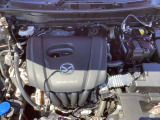 「SKYACTIV-G(ガソリン)」は、規格外の高圧縮を実現し、世界のエンジン技術者に驚きを与えました。さらに、それを維持したままノッキングの発生を抑え、熱効率を向上、走りにも寄与したエンジンです。