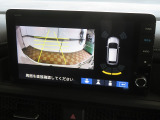 ギヤをRに入れるとナビの画面に後ろの映像が映るリヤカメラ付!後退時の安全確認やコンディションの悪い視界でもカラーバックモニターがドライバーをサポート☆☆☆