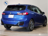 BMWのお車は、&ldquo;駆け抜ける歓び&rdquo;を体現しております。走行の安定性とコーナリングの良さを追求し、思い通りにハンドルの操作可能です。