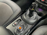 弊社お客様より頂いた下取車やデモカーが在庫の殆どを占めています。車の経歴や整備記録が分かり、ご安心してお車をお選び頂ける正規ディーラーならではのラインナップでございます。