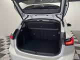 BMWを熟知したメカニックによる100項目の点検・整備を行います。不具合箇所、交換時期に達している部品に関しましては、全て当社負担で交換してからのご納車となります。