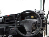 運転席に座ると☆こんな感じです♪