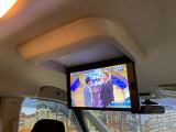 【フリップダウンモニター】付き☆後部座席に座りながら大画面でTVやDVDをお楽しみいただけます♪