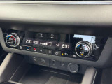 オートエアコンで温度を設定するだけで快適な車内環境を維持することができます!