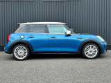MINI正規ディーラーならではの品質の高い認定中古車を常時20台以上展示しております。