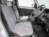 快適に運転できるドライブポジション!無理のない運転姿勢がとれます