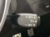 【クルーズコントロール】高速道路もラクラク走行。アクセルを離しても一定速度で走行ができ、長距離運転時の負担を軽減!加速・減速も簡単なスイッチ操作で調整できます。