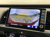 【バックカメラ】リバースにするだけで映ります、後方の安全確認や、狭い駐車場での車庫入れ、雨の日や夜間など視界の悪い時に便利です!安全にバックする為には欠かせない装備です。