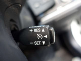 クルーズコントロールを搭載しております☆設定した速度を自動で維持する機能で、運転の疲労を軽減し、快適なドライブをサポートしてくれます♪