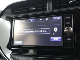 Bluetoothでのハンズフリー通話はもちろん、オーディオプレーヤー接続にももちろん対応しています。お手持ちのスマートフォンの音楽を車内でお楽しみいただけます。