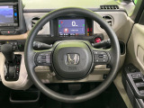 【ステアリングスイッチ】運転中、前方から目線をそらすことなく、オーディオ等の操作が可能な便利機能!安心&快適なドライブを演出してくれます♪