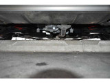 下廻りに大きなダメージは無さそうです。防錆塗装ノックスドールが施工されています。