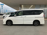 セレナ 2.0 ハイウェイスター VセレクションII 