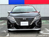 エンジンで充電してバッテリーに蓄電しモーターで走る。日産独自のパワートレーンe-POWER。滑らかな加速と優れた燃費性能が特徴です。