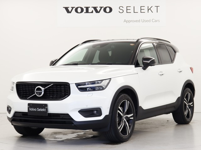 XC40 B4 AWD Rデザイン 4WD
