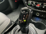 車両の詳細、ご質問につきましては、弊社営業スタッフまでお気軽にご連絡下さいませ。遠方のお客様には実車の詳細画像送信も承ります。