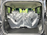 普段のお買い物や通勤、送迎等に十分な荷室スペースを確保しております。セカンドシートを倒すと、大きな荷物の積載も可能です♪