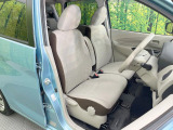 運転席シート廻りは使用感も少なく、良好な状態となっています。丁寧に使われていたことがよくわかりますね。
