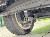 お車を安心してお乗りいただく為には、足回りの定期点検が欠かせません。サービスサポート(有償保証)では無料点検もご提供しており、安心のカーライフをお過ごしいただけるサポート体制が整っています。